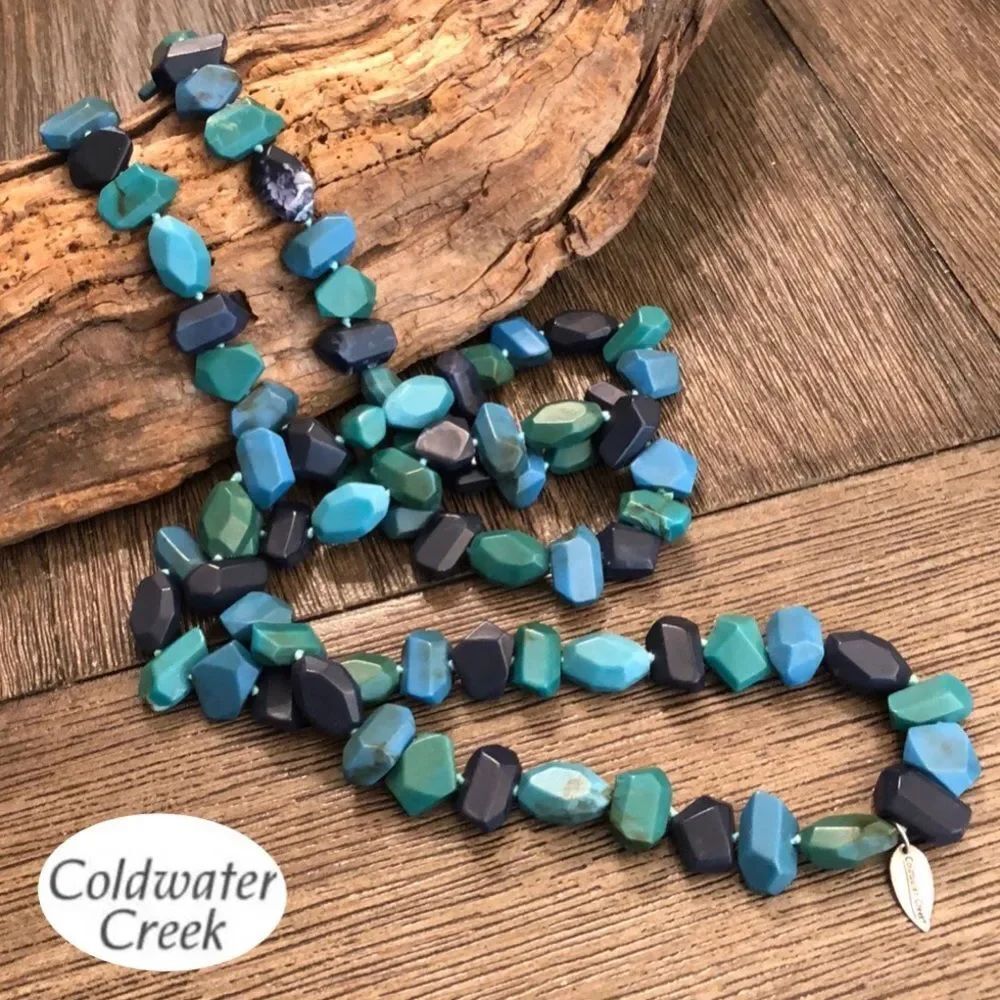 Coldwater Creek Turquoise Acrylic Gem Necklace